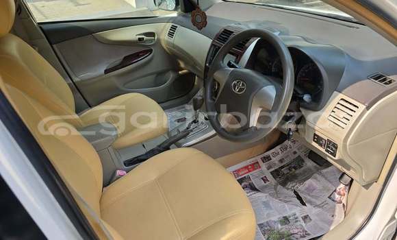 কেনা ব্যবহৃত Toyota axio White গাড়ী মধ্যে ঢাকা মধ্যে Dhaka কেনা ব্যবহৃত Toyota axio White গাড়ী মধ্যে ঢাকা মধ্যে Dhaka