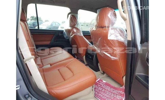 Buy Import 2009 Toyota Land Cruiser in Import - Dubai, Bandarban Buy Import 2009 Toyota Land Cruiser in Import - Dubai, Bandarban
