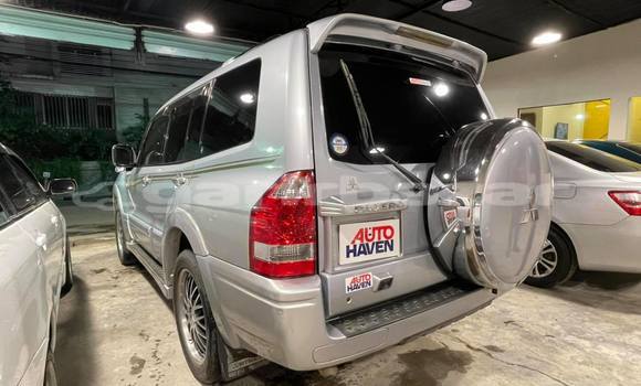 Buy Used 2004 Mitsubishi Pajero in Dhaka, Dhaka Buy Used 2004 Mitsubishi Pajero in Dhaka, Dhaka