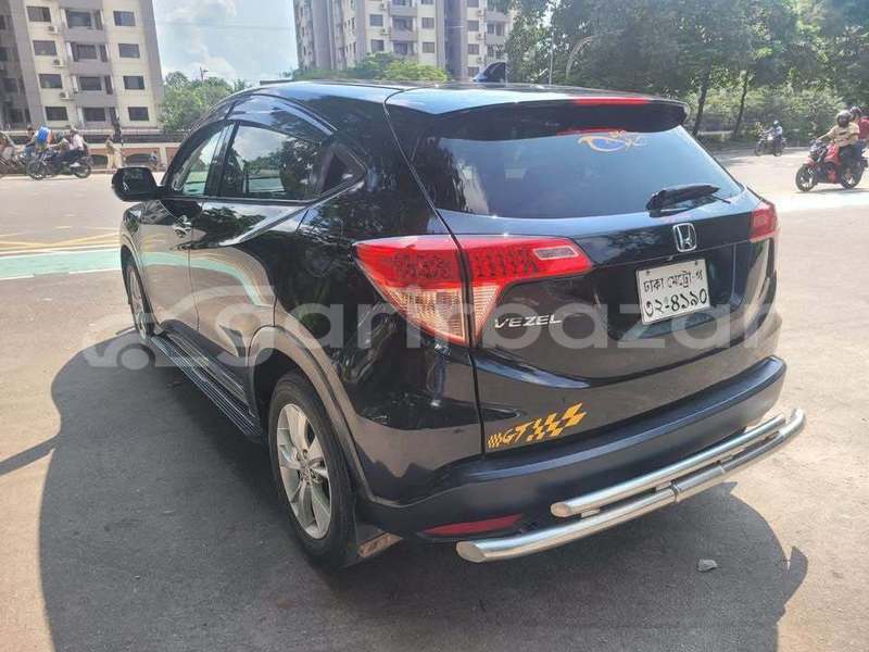 Big with watermark honda vezel dhaka dhaka 31025