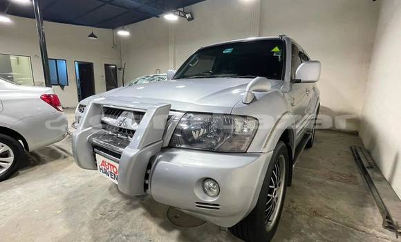 Buy Used 2004 Mitsubishi Pajero in Dhaka, Dhaka Buy Used 2004 Mitsubishi Pajero in Dhaka, Dhaka