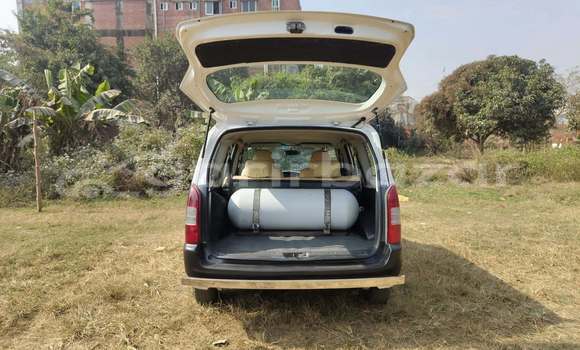 Buy Used 2003 Toyota Probox in Dhaka, Dhaka Buy Used 2003 Toyota Probox in Dhaka, Dhaka