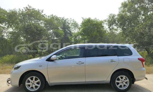 Buy Used 2012 Toyota axio fielder in Barguna, Barguna Buy Used 2012 Toyota axio fielder in Barguna, Barguna