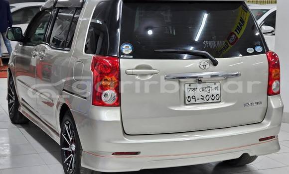 Buy Used 2005 Toyota raum in Dhaka, Dhaka Buy Used 2005 Toyota raum in Dhaka, Dhaka