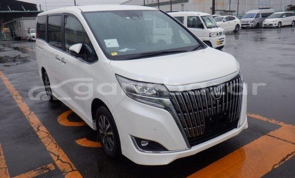 Buy Used 2019 Toyota Esquire in Dhaka, Dhaka Buy Used 2019 Toyota Esquire in Dhaka, Dhaka