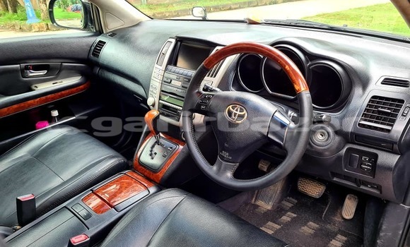Buy Used 2003 Toyota Harrier in Dhaka, Dhaka Buy Used 2003 Toyota Harrier in Dhaka, Dhaka