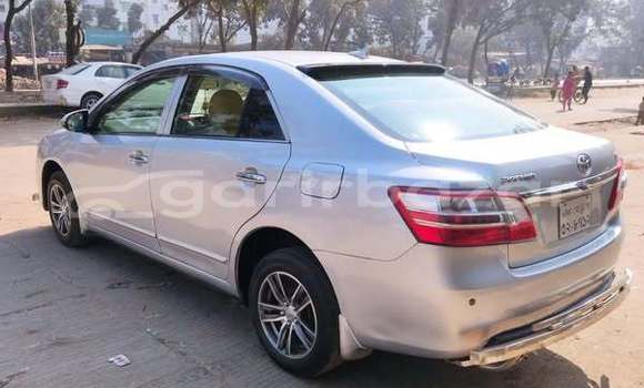 Buy Used 2013 Toyota Esquire gi premium in Dhaka, Dhaka Buy Used 2013 Toyota Esquire gi premium in Dhaka, Dhaka