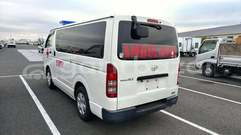 Big with watermark toyota hiace dhaka dhaka 31125