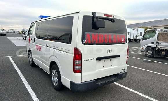 Buy Used 2019 Toyota Hiace in Dhaka, Dhaka Buy Used 2019 Toyota Hiace in Dhaka, Dhaka