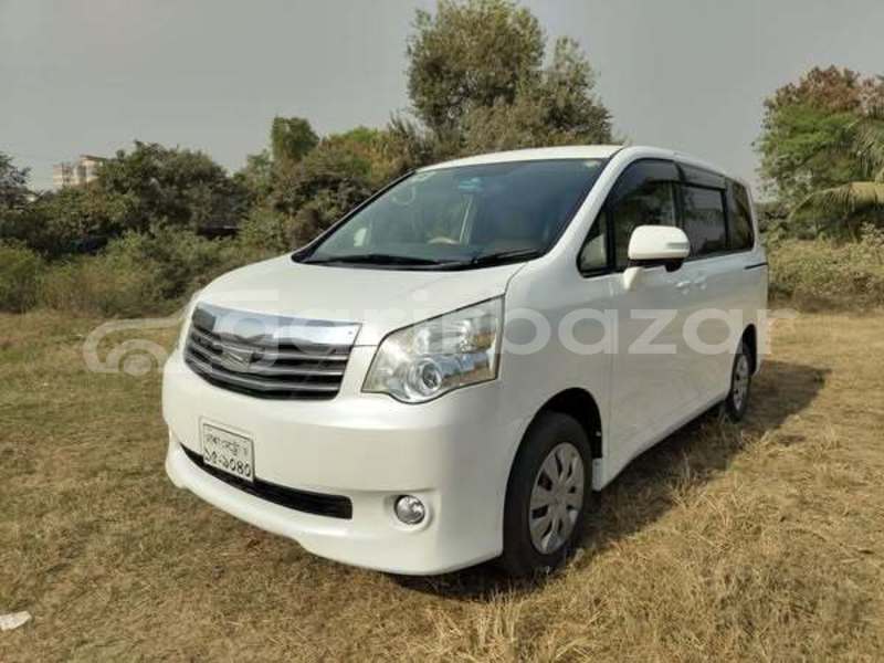 Big with watermark toyota axio x dhaka dhaka 31130