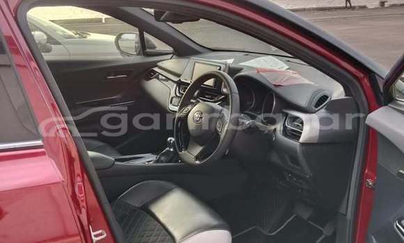 কেনা ব্যবহৃত Toyota CHR Red গাড়ী মধ্যে ঢাকা মধ্যে Dhaka কেনা ব্যবহৃত Toyota CHR Red গাড়ী মধ্যে ঢাকা মধ্যে Dhaka