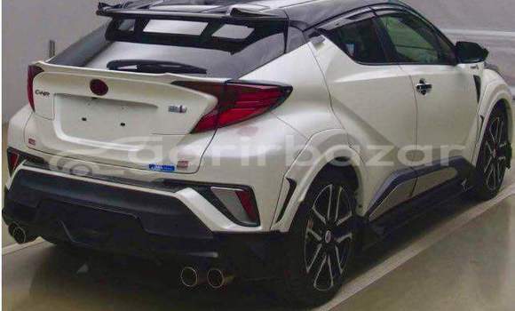 কেনা ব্যবহৃত Toyota CHR White গাড়ী মধ্যে ঢাকা মধ্যে Dhaka কেনা ব্যবহৃত Toyota CHR White গাড়ী মধ্যে ঢাকা মধ্যে Dhaka