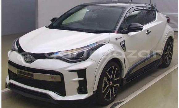 কেনা ব্যবহৃত Toyota CHR White গাড়ী মধ্যে ঢাকা মধ্যে Dhaka কেনা ব্যবহৃত Toyota CHR White গাড়ী মধ্যে ঢাকা মধ্যে Dhaka