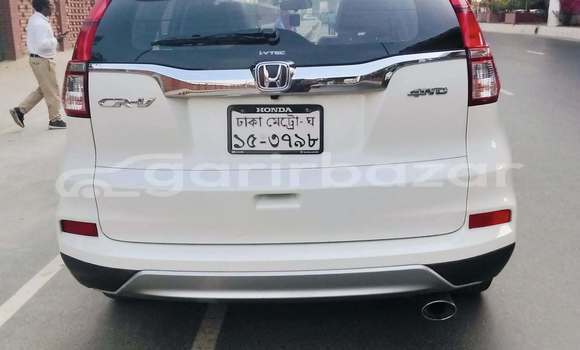 Buy Used 2016 Honda CR-V in Dhaka, Dhaka Buy Used 2016 Honda CR-V in Dhaka, Dhaka