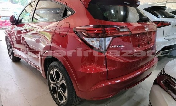 Buy Import 2016 Honda Vezel in Dhaka, Dhaka Buy Import 2016 Honda Vezel in Dhaka, Dhaka