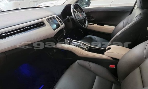 Buy Import 2016 Honda Vezel in Dhaka, Dhaka Buy Import 2016 Honda Vezel in Dhaka, Dhaka