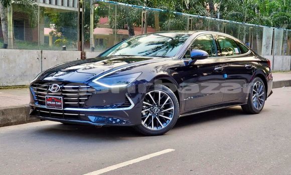 Buy Used 2021 Hyundai Sonata in Dhaka, Dhaka Buy Used 2021 Hyundai Sonata in Dhaka, Dhaka