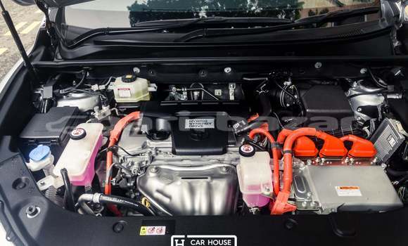 Buy Import 2018 Toyota Harrier in Dhaka, Dhaka Buy Import 2018 Toyota Harrier in Dhaka, Dhaka