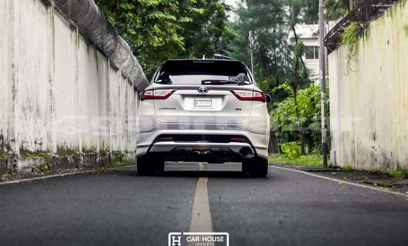Buy Import 2018 Toyota Harrier in Dhaka, Dhaka Buy Import 2018 Toyota Harrier in Dhaka, Dhaka