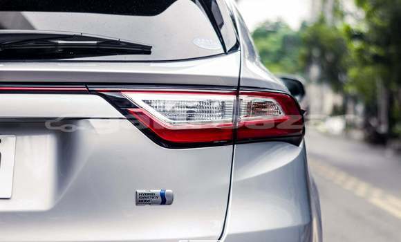 Buy Import 2018 Toyota Harrier in Dhaka, Dhaka Buy Import 2018 Toyota Harrier in Dhaka, Dhaka