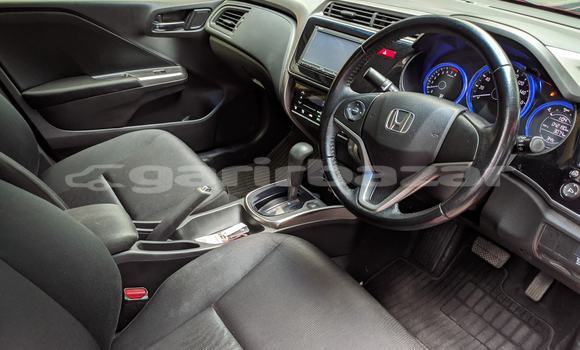 কেনা আমদানি Honda Grace Red গাড়ী মধ্যে ঢাকা মধ্যে Dhaka কেনা আমদানি Honda Grace Red গাড়ী মধ্যে ঢাকা মধ্যে Dhaka