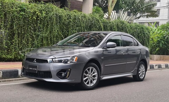 কেনা ব্যবহৃত Mitsubishi Lancer Green গাড়ী মধ্যে ঢাকা মধ্যে Dhaka কেনা ব্যবহৃত Mitsubishi Lancer Green গাড়ী মধ্যে ঢাকা মধ্যে Dhaka