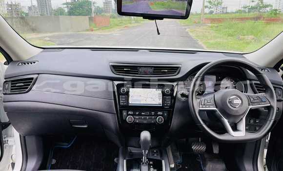 Buy Used 2017 Nissan X-Trail in Dhaka, Dhaka Buy Used 2017 Nissan X-Trail in Dhaka, Dhaka