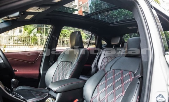 কেনা ব্যবহৃত Toyota Harrier White গাড়ী মধ্যে ঢাকা মধ্যে Dhaka কেনা ব্যবহৃত Toyota Harrier White গাড়ী মধ্যে ঢাকা মধ্যে Dhaka