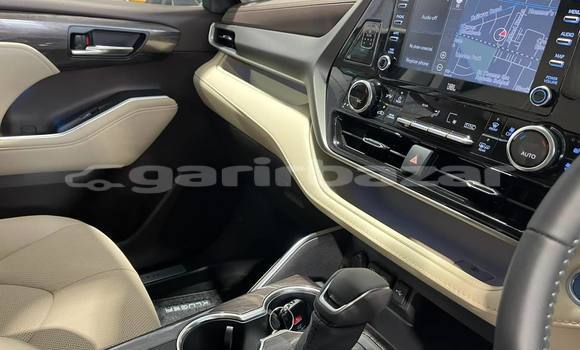 Buy Import Toyota Highlander in Dhaka, Dhaka Buy Import Toyota Highlander in Dhaka, Dhaka