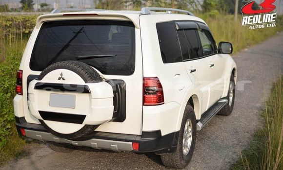 কেনা ব্যবহৃত Mitsubishi Pajero/Montero White গাড়ী মধ্যে ঢাকা মধ্যে Dhaka কেনা ব্যবহৃত Mitsubishi Pajero/Montero White গাড়ী মধ্যে ঢাকা মধ্যে Dhaka