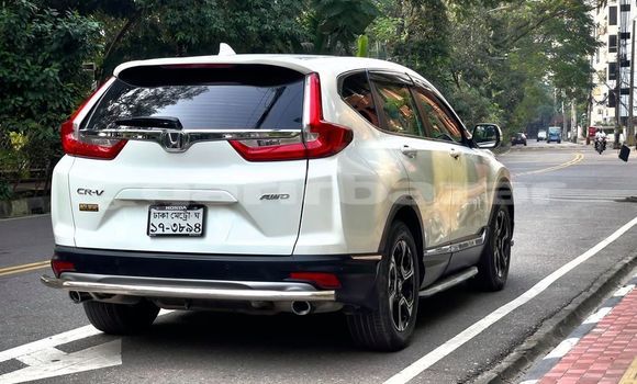 Buy Used 2018 Honda CR-V in Dhaka, Dhaka Buy Used 2018 Honda CR-V in Dhaka, Dhaka