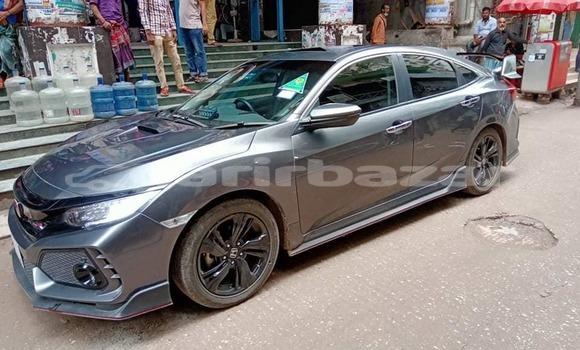 Buy Used 2018 Honda Civic in Dhaka, Dhaka Buy Used 2018 Honda Civic in Dhaka, Dhaka