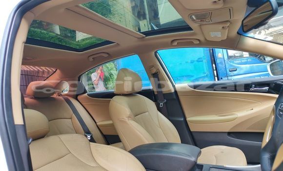 কেনা ব্যবহৃত Hyundai Sonata White গাড়ী মধ্যে ঢাকা মধ্যে Dhaka কেনা ব্যবহৃত Hyundai Sonata White গাড়ী মধ্যে ঢাকা মধ্যে Dhaka