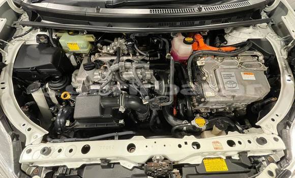 কেনা ব্যবহৃত Toyota Aqua White গাড়ী মধ্যে ঢাকা মধ্যে Dhaka কেনা ব্যবহৃত Toyota Aqua White গাড়ী মধ্যে ঢাকা মধ্যে Dhaka