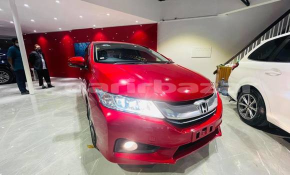 Buy Import 2017 Honda Grace in Dhaka, Dhaka Buy Import 2017 Honda Grace in Dhaka, Dhaka
