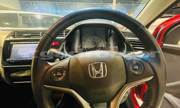 Buy Import 2017 Honda Grace in Dhaka, Dhaka Buy Import 2017 Honda Grace in Dhaka, Dhaka