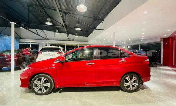 Buy Import 2017 Honda Grace in Dhaka, Dhaka Buy Import 2017 Honda Grace in Dhaka, Dhaka