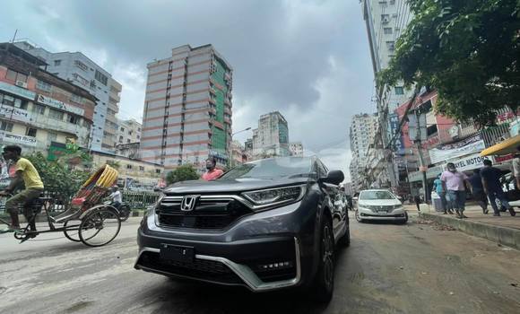 কেনা নতুন Honda CR-V Grey গাড়ী মধ্যে ঢাকা মধ্যে Dhaka কেনা নতুন Honda CR-V Grey গাড়ী মধ্যে ঢাকা মধ্যে Dhaka