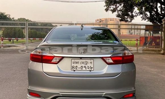 কেনা ব্যবহৃত Honda Grace Grey গাড়ী মধ্যে ঢাকা মধ্যে Dhaka কেনা ব্যবহৃত Honda Grace Grey গাড়ী মধ্যে ঢাকা মধ্যে Dhaka