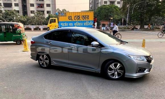কেনা ব্যবহৃত Honda Grace Grey গাড়ী মধ্যে ঢাকা মধ্যে Dhaka কেনা ব্যবহৃত Honda Grace Grey গাড়ী মধ্যে ঢাকা মধ্যে Dhaka