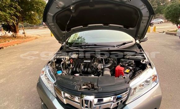 কেনা ব্যবহৃত Honda Grace Grey গাড়ী মধ্যে ঢাকা মধ্যে Dhaka কেনা ব্যবহৃত Honda Grace Grey গাড়ী মধ্যে ঢাকা মধ্যে Dhaka