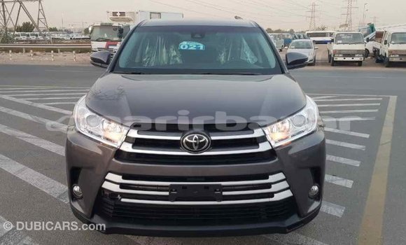 Buy Import 2017 Toyota Highlander in Import - Dubai, Bandarban Buy Import 2017 Toyota Highlander in Import - Dubai, Bandarban