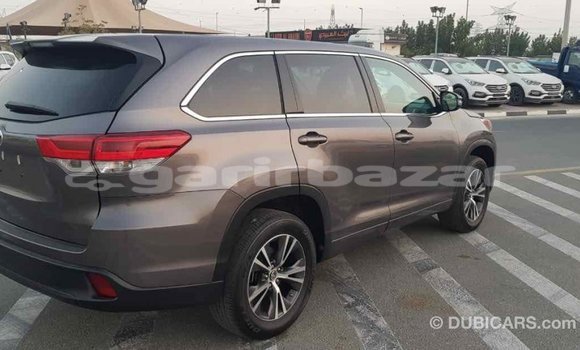 Buy Import 2017 Toyota Highlander in Import - Dubai, Bandarban Buy Import 2017 Toyota Highlander in Import - Dubai, Bandarban