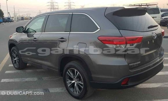 Buy Import 2017 Toyota Highlander in Import - Dubai, Bandarban Buy Import 2017 Toyota Highlander in Import - Dubai, Bandarban