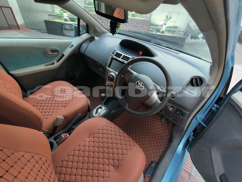 Big with watermark toyota vitz dhaka dhaka 3385