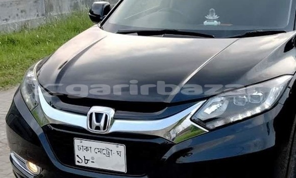 Buy Used 2014 Honda Vezel in Dhaka, Dhaka Buy Used 2014 Honda Vezel in Dhaka, Dhaka