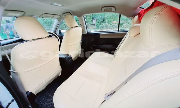 কেনা ব্যবহৃত Toyota Axio White গাড়ী মধ্যে ঢাকা মধ্যে Dhaka কেনা ব্যবহৃত Toyota Axio White গাড়ী মধ্যে ঢাকা মধ্যে Dhaka