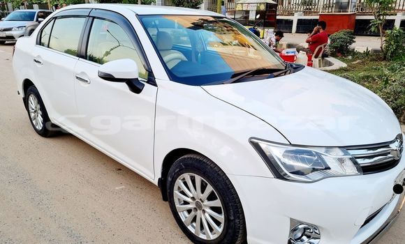 কেনা ব্যবহৃত Toyota Axio White গাড়ী মধ্যে ঢাকা মধ্যে Dhaka কেনা ব্যবহৃত Toyota Axio White গাড়ী মধ্যে ঢাকা মধ্যে Dhaka