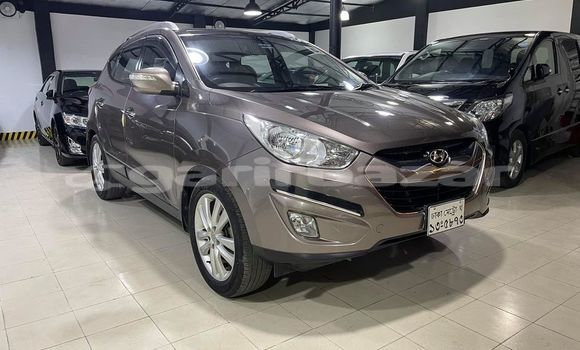 কেনা ব্যবহৃত Hyundai Tucson Grey গাড়ী মধ্যে ঢাকা মধ্যে Dhaka কেনা ব্যবহৃত Hyundai Tucson Grey গাড়ী মধ্যে ঢাকা মধ্যে Dhaka