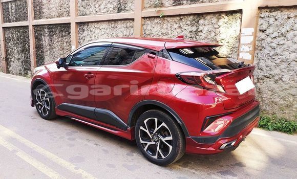 Buy Used 2017 Toyota CH-R in Dhaka, Dhaka Buy Used 2017 Toyota CH-R in Dhaka, Dhaka